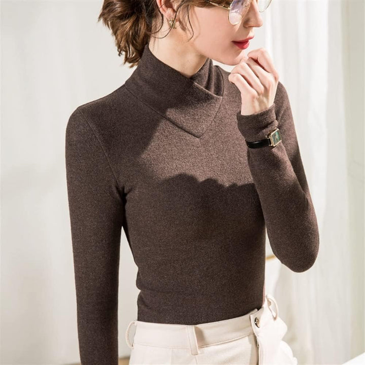 Beverley | Elegant Turtleneck Fit