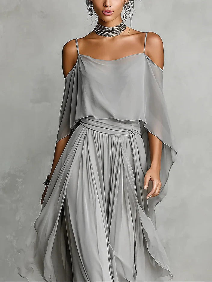 Isabela | Flowing Grey Outfit with a Strappy Top and Lightweight Trousers