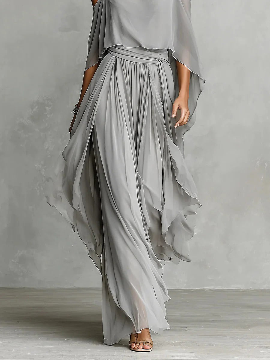 Isabela | Flowing Grey Outfit with a Strappy Top and Lightweight Trousers